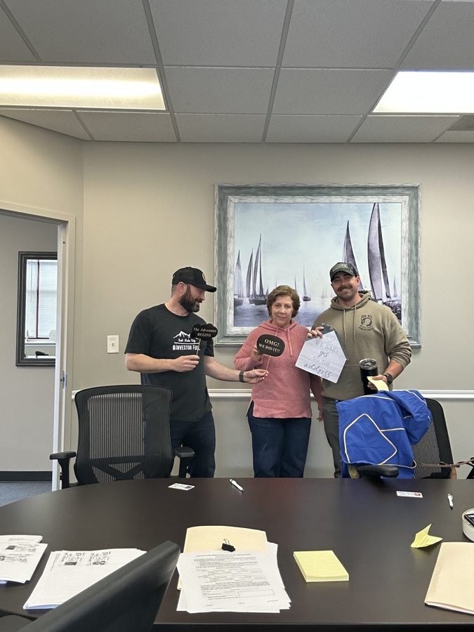 Homeowner finalizing a cash home sale